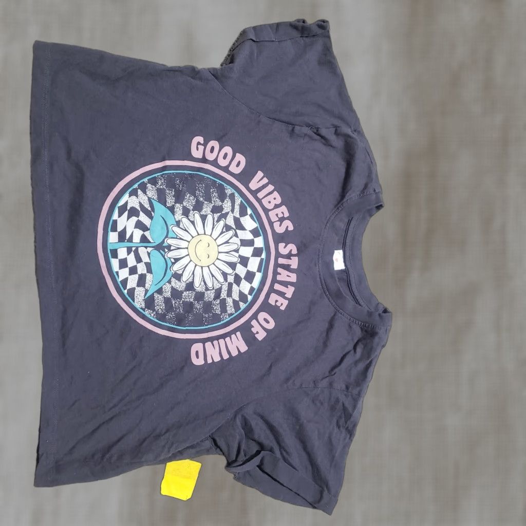 Vintage Good Vibes Tee Shirt Short Sleeve Crop Top Adult Women's S Small Gray Shirt Womens S Small Gray Good Vibes Tee Shirt Short Sleeve Crop Top 90s Size S / US 4 / IT 40 - 1 Thumbnail