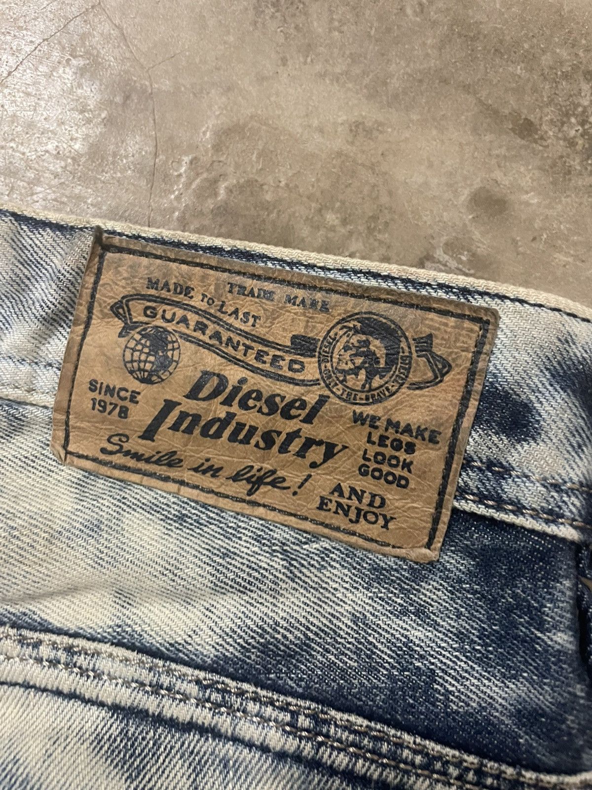 Diesel Diesel Industry Distressed Jeans Skinny denim Size US 31 - 11 Thumbnail