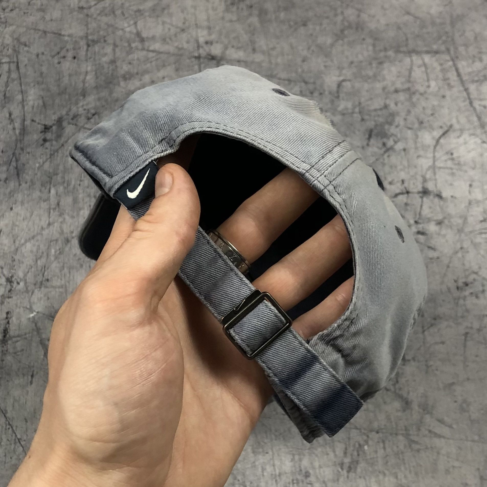 Nike 1Of1 Nike Distressed Crazy Mad Cap Size ONE SIZE - 7 Thumbnail
