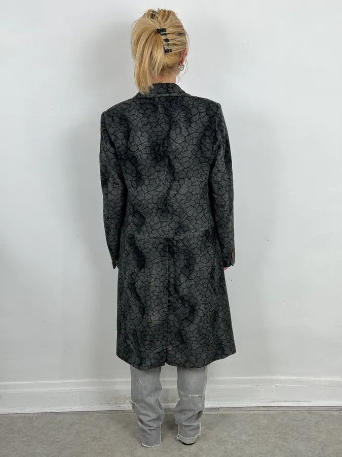 Versace 2000s Versace Grey Dark Shell Long Coat Size US XS / EU 42 / 0 - 3 Thumbnail