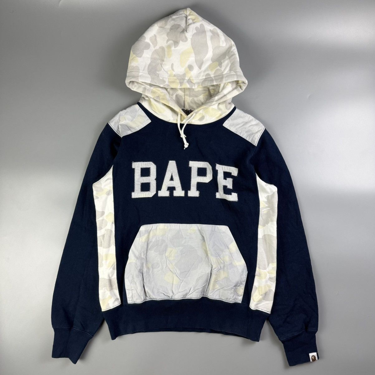 Bape BAPE City Camo - Glow in the dark - Pullover Hoodie Size US M / EU 48-50 / 2 - 1 Thumbnail