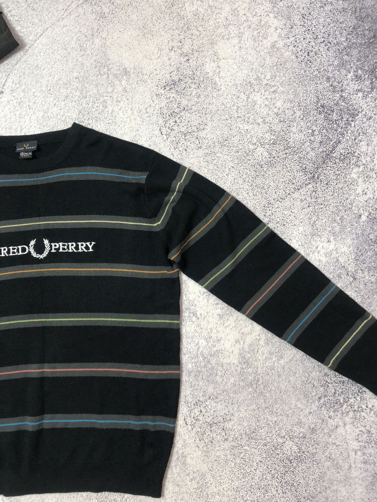 Fred Perry Men’s sweater Fred Perry big logo sport y2k Size US L / EU 52-54 / 3 - 2 Thumbnail