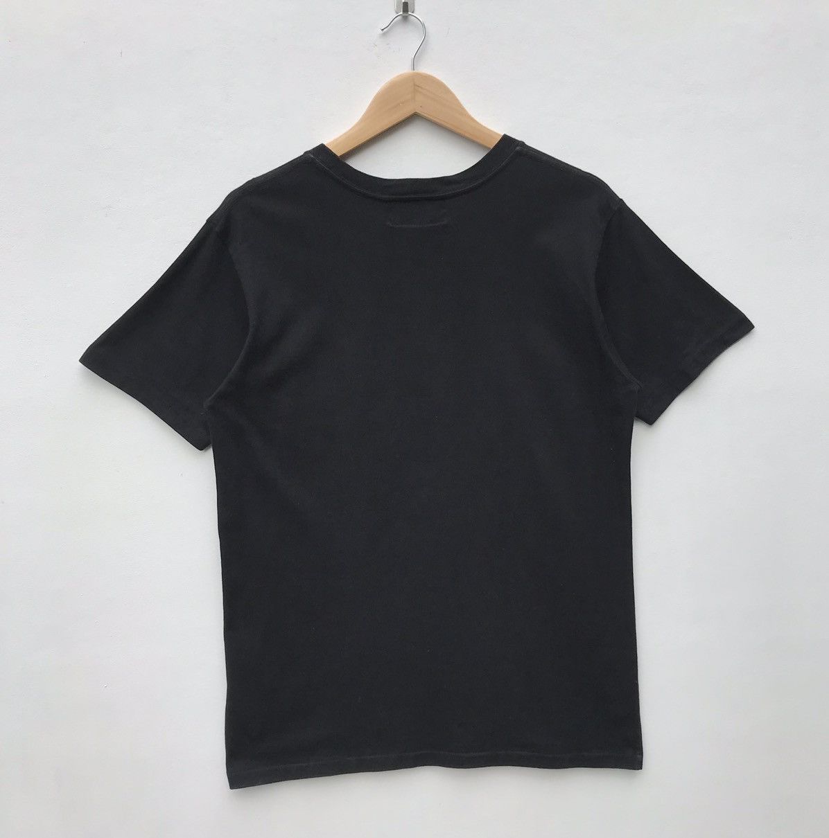 Nepenthes Vintage Nepenthes Co Pocket Tee Nepenthes Needles Japan Size US M / EU 48-50 / 2 - 2 Thumbnail
