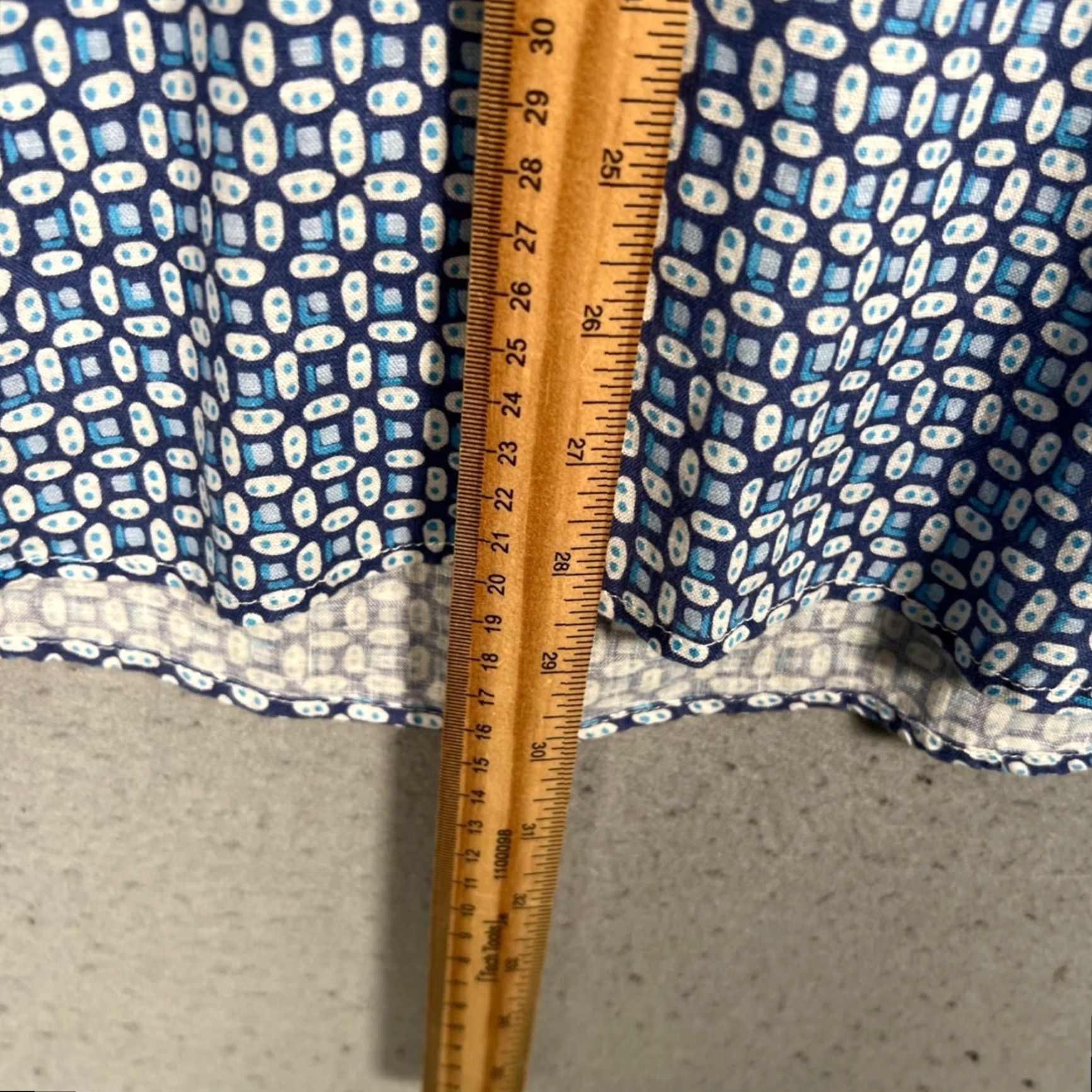 J.McLaughlin J.McLaughlin Button-Up Linen Long Sleeve Geometric Blue White Small Women’s Shirt Size S / US 4 / IT 40 - 7 Thumbnail
