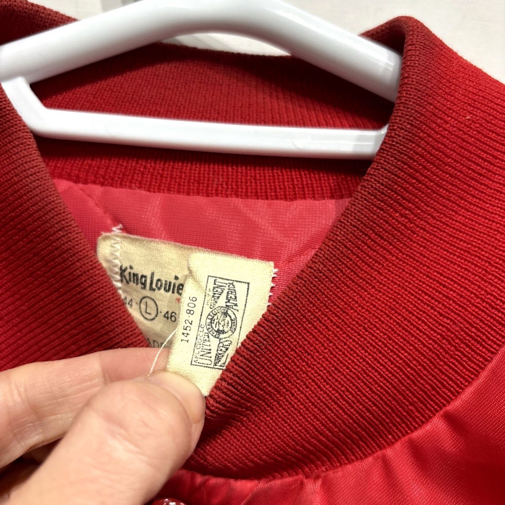 Vintage VINTAGE King Louie NHRA Jolly Rancher Racing Red Satin Snap Jacket Mens Size L VTG Satin Embroidered Varsity Jacket Racing USA Made Size US L / EU 52-54 / 3 - 5 Thumbnail