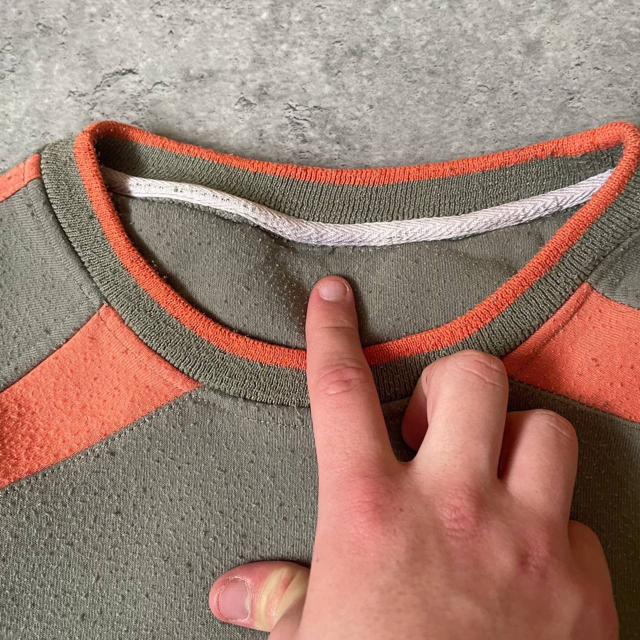Nike × Nike ACG × Vintage Vintage Nike Acg Central Logo Sweatshirt Size US M / EU 48-50 / 2 - 4 Thumbnail