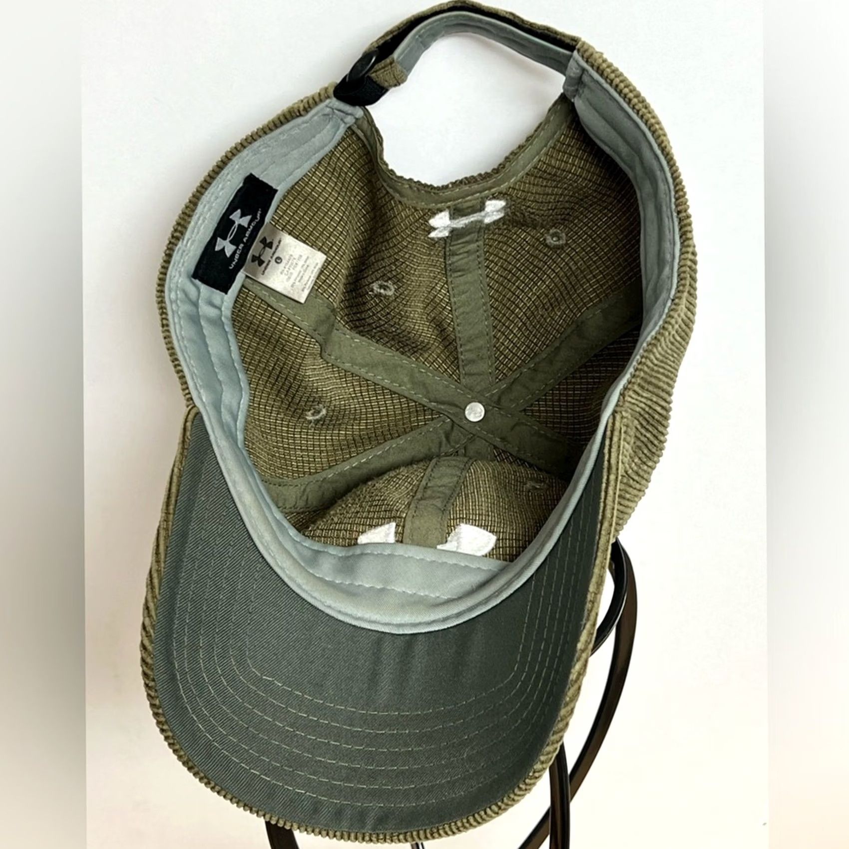 Under Armour Under Armour Hat Mens L Green Corduroy Cap Strap Back Military SHORT BILL Army SIZE Size US 33 - 4 Thumbnail