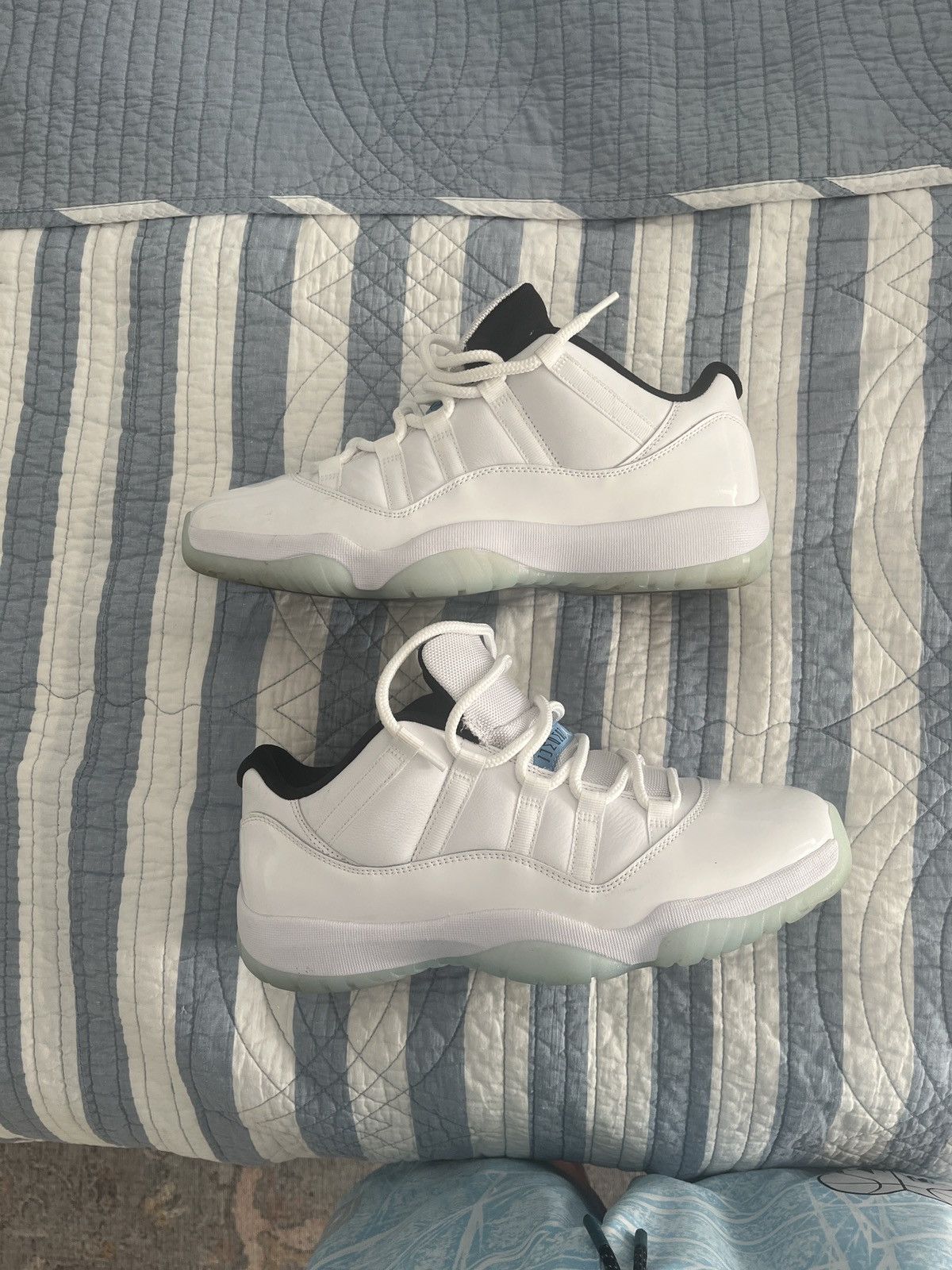 Jordan Brand air jordan 11 retro low Size US 11 / EU 44 - 2 Thumbnail