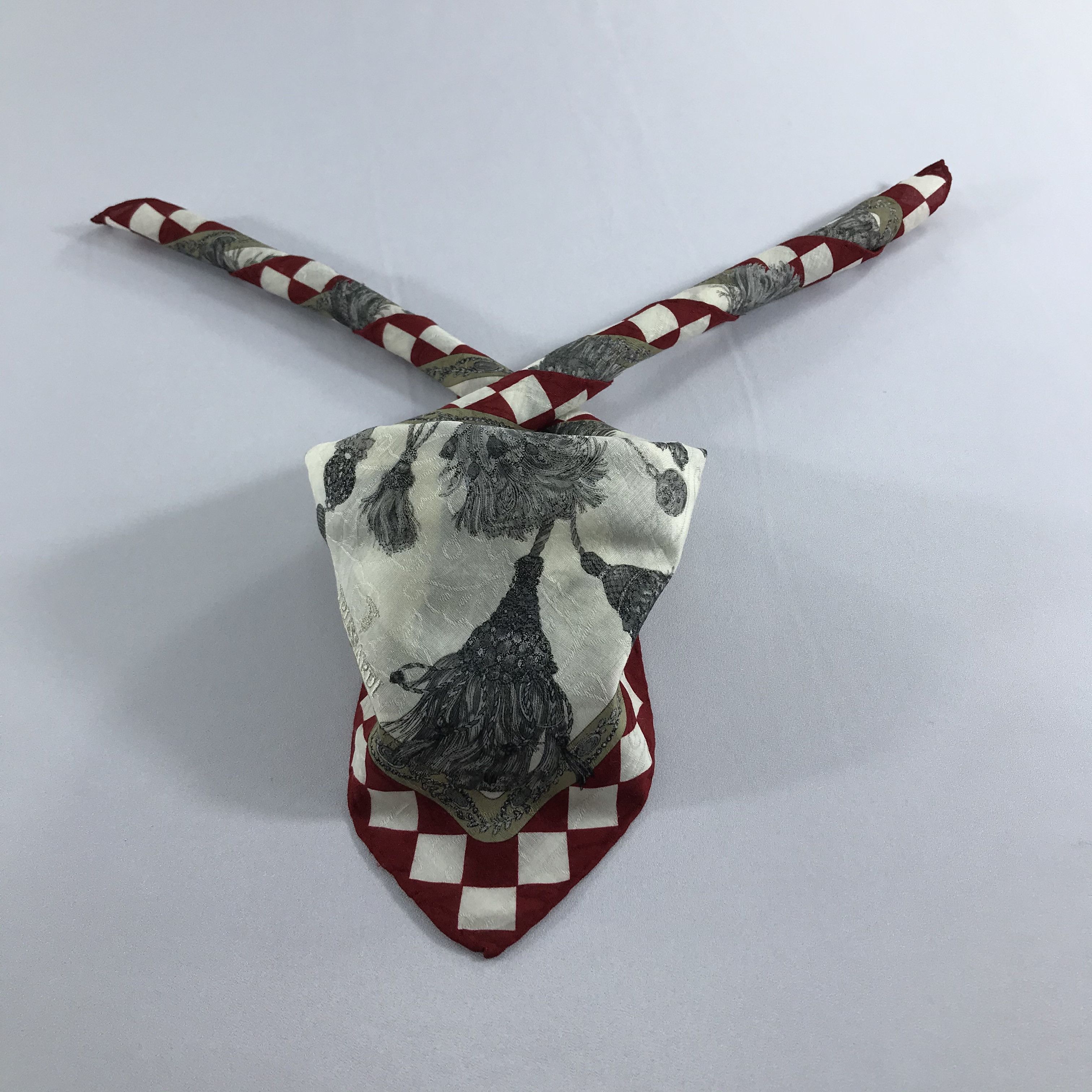 Trussardi Trussardi Tassel Handkerchief Neckerchief Bandana H1156 Size ONE SIZE - 2 Thumbnail