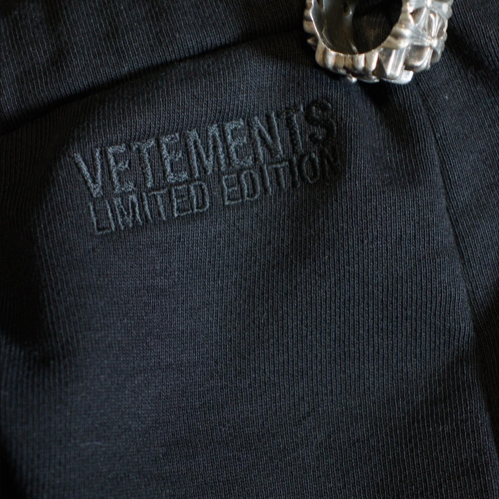 Vetements Vetements Gothic Flared Sweatpants Size US 28 / EU 44 - 3 Thumbnail