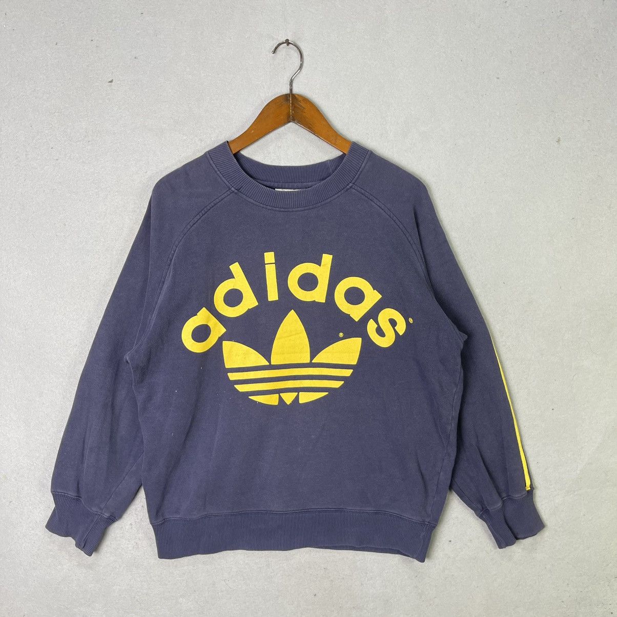 Adidas Vintage Adidas Trefoil Crewneck Sweatshirt Size US M / EU 48-50 / 2 - 1 Thumbnail