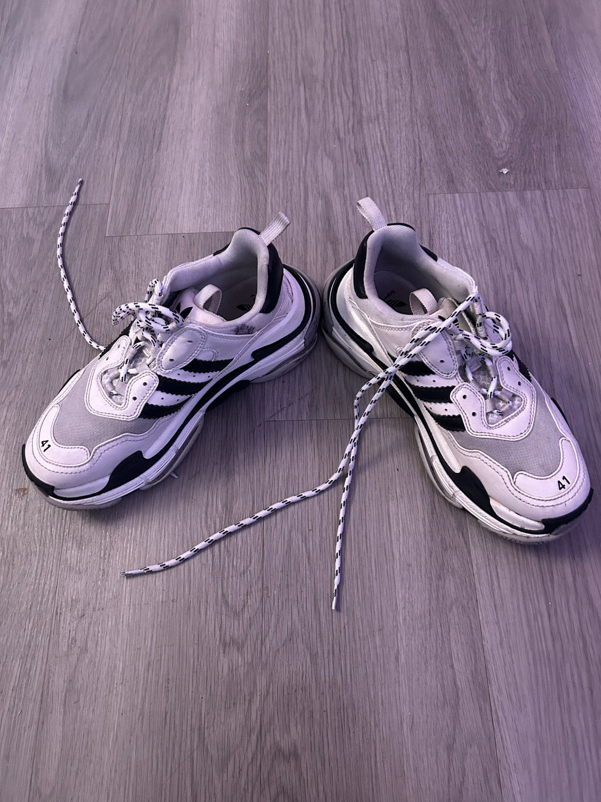 Adidas × Balenciaga Adidas Triple S Balenciaga sneakers Size US 8 / EU 41 - 8 Thumbnail