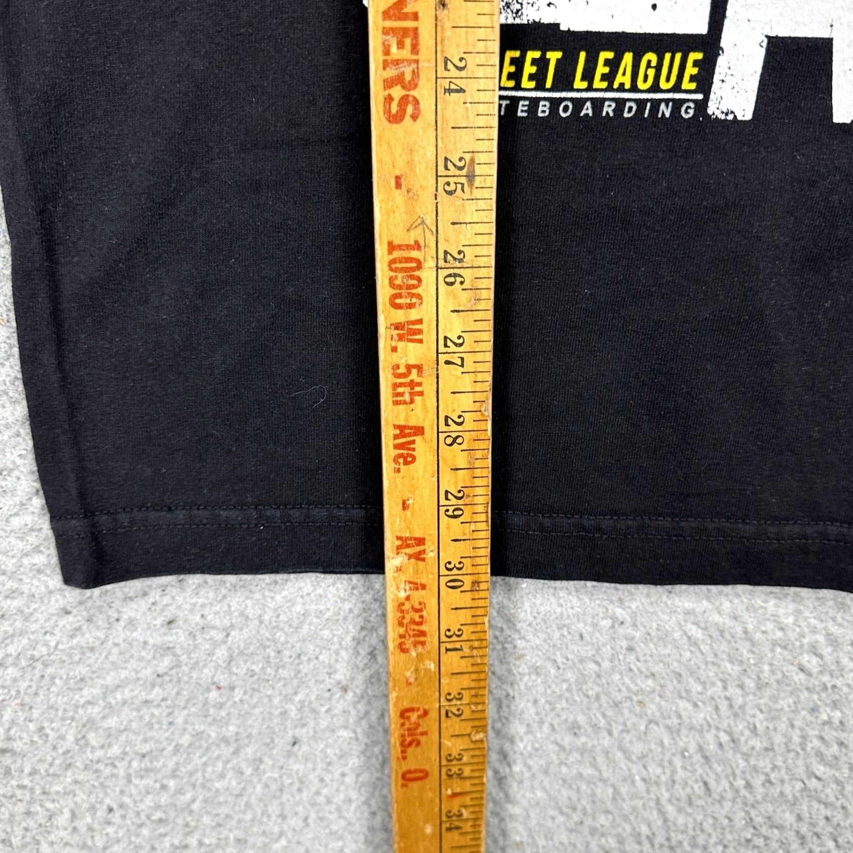 Vintage VINTAGE Street League Mens Skateboarding T-Shirt Large Black Graphic Short Sleeve Tee Size US L / EU 52-54 / 3 - 6 Thumbnail