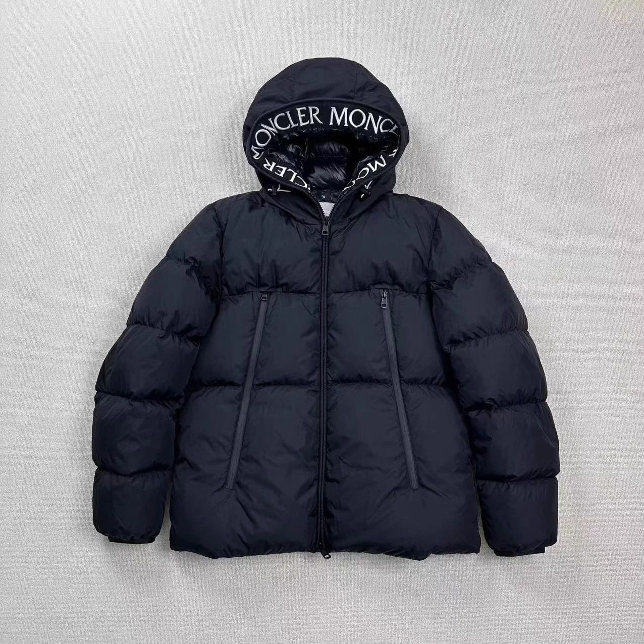 Moncler MONCLER Embroidered Logo Hooded Down Coat 5 Mint Size XXL / US 16-18 / IT 52-54 - 1 Thumbnail