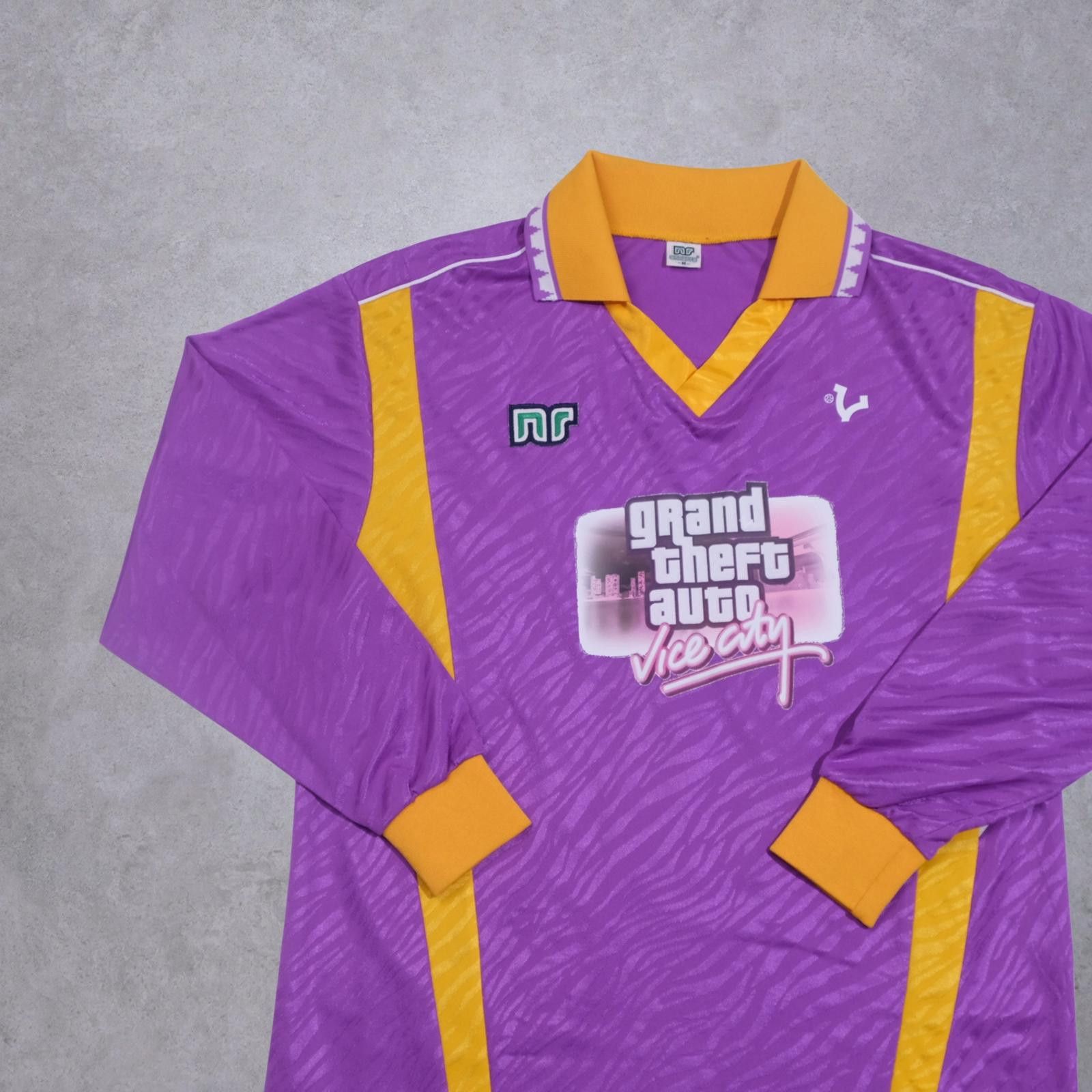 Other 1990s VICE Footbal Store Grand Theft Auto Football Shirt (L) Size US M / EU 48-50 / 2 - 4 Thumbnail