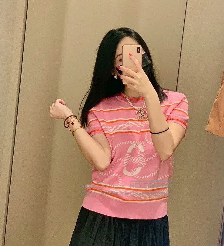 Hermes Hermes 23 Pink Striped Lock Cashmere Round Neck Short Slee Size XS / US 0-2 / IT 36-38 - 8 Thumbnail