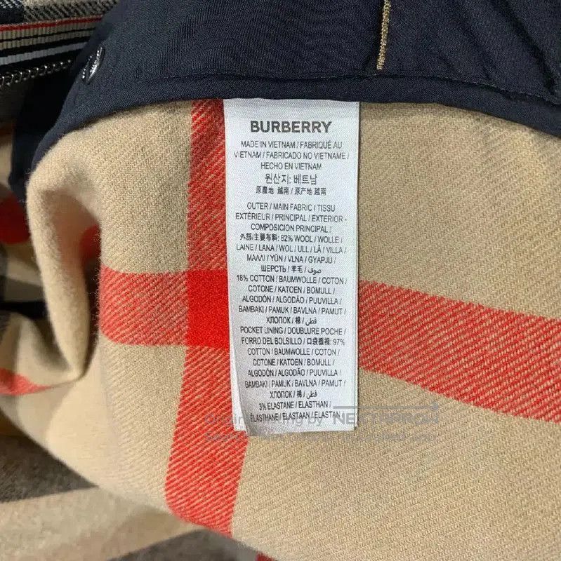 Burberry Burberry Wool Jacket in Khaki with Check Pattern. Size US XL / EU 56 / 4 - 4 Thumbnail