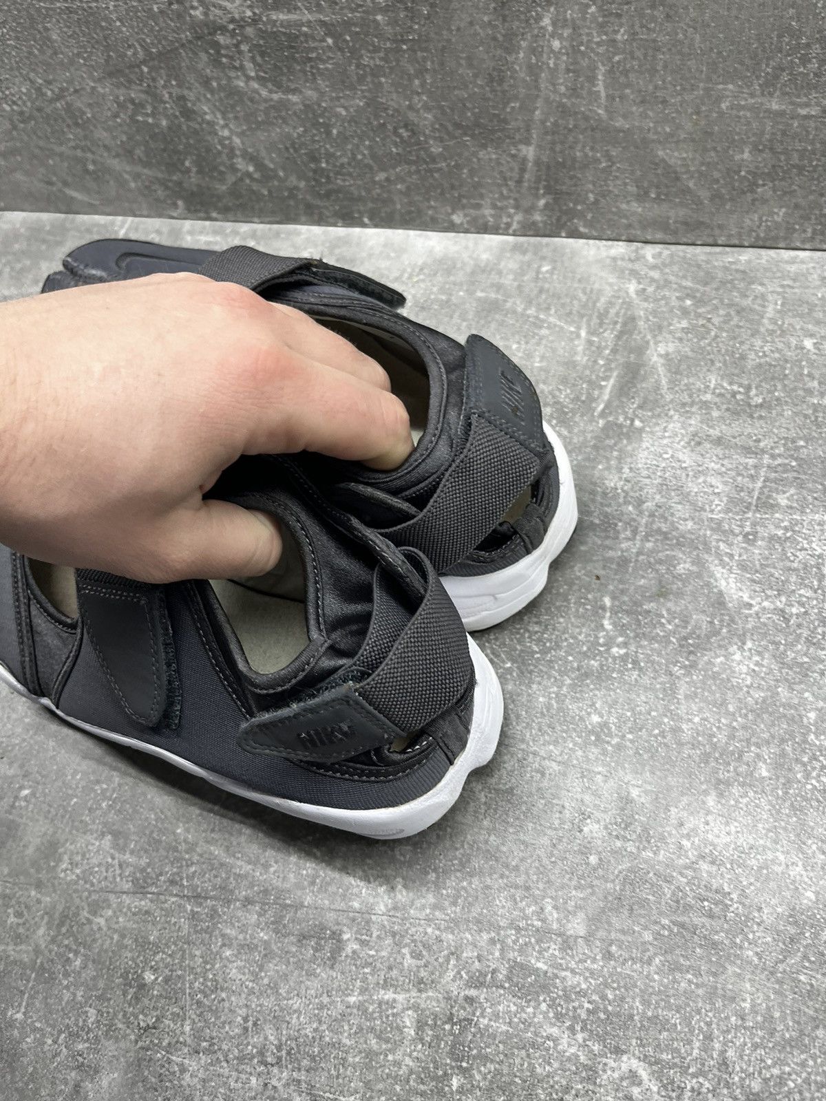 Nike × Vintage Vintage Nike Air Rift Sandals Tabi Black Shoes Vintage Y2k Size US 9 / EU 42 - 11 Thumbnail