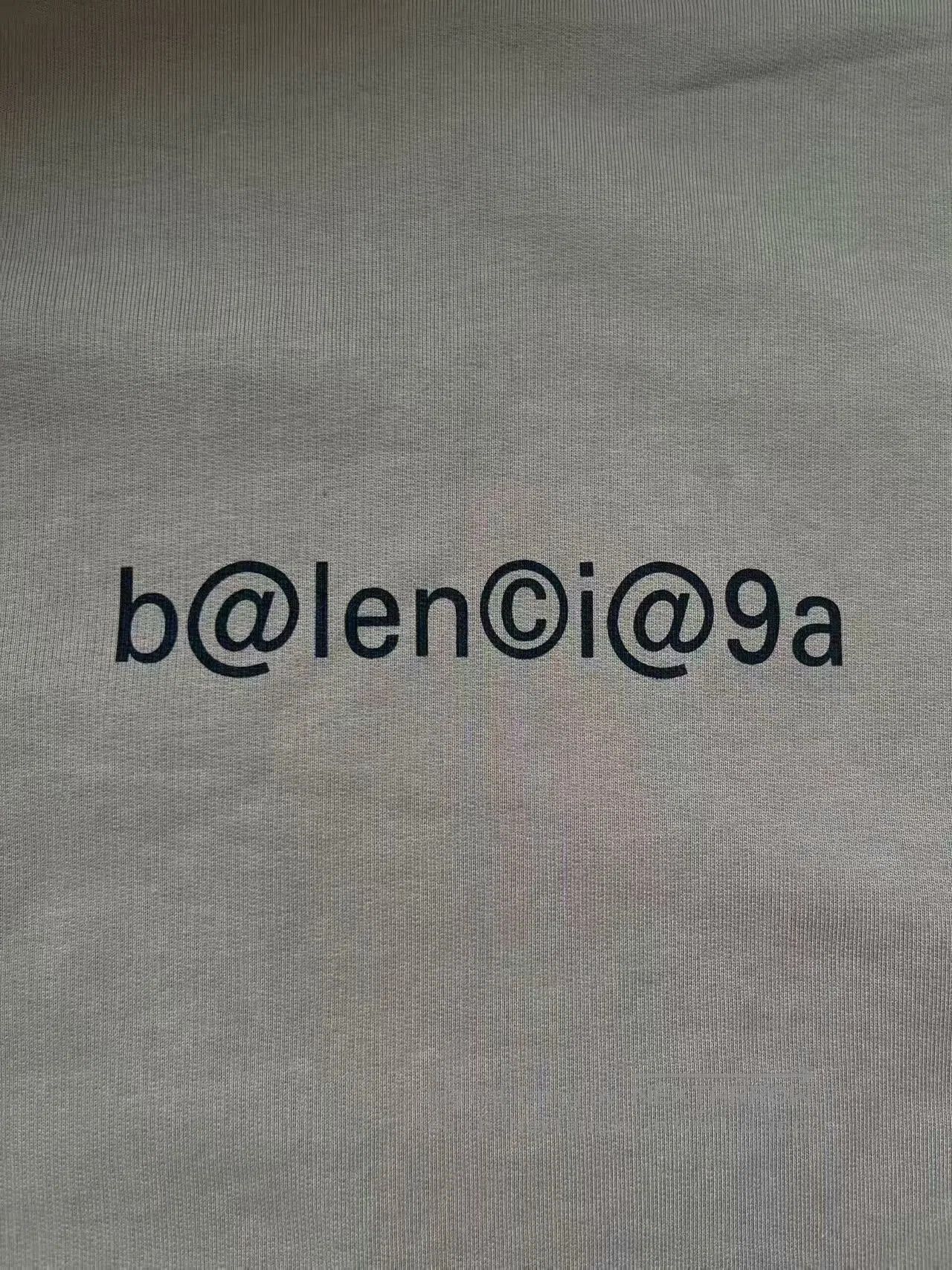 Balenciaga balenciaga unisex khaki oversized hoodie. Size US S / EU 44-46 / 1 - 2 Thumbnail