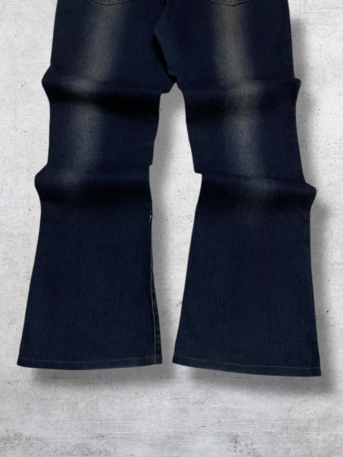 Japanese Brand VINTAGE HAPHAZARD OG 90S ARTISTIC BRUSHSTROKE FLARED DENIM Size US 30 / EU 46 - 10 Thumbnail