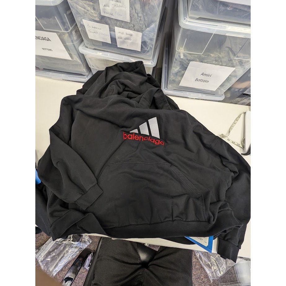 Adidas × Balenciaga o1rshd1 Hoodies in Black Size US L / EU 52-54 / 3 - 14 Thumbnail