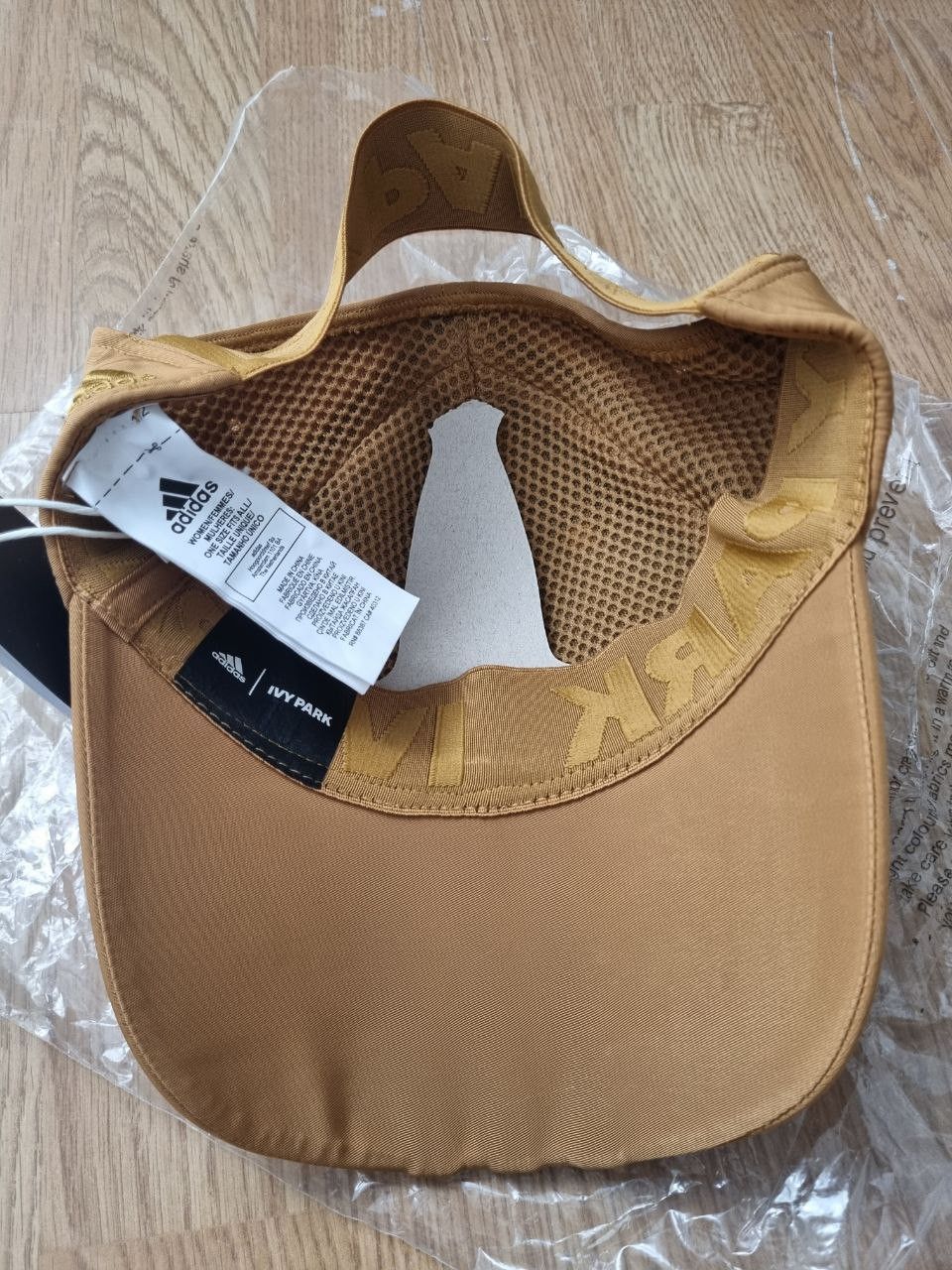 Adidas × Ivy Park adidas Ivy Park Backless Cap Mesa Size ONE SIZE - 3 Thumbnail