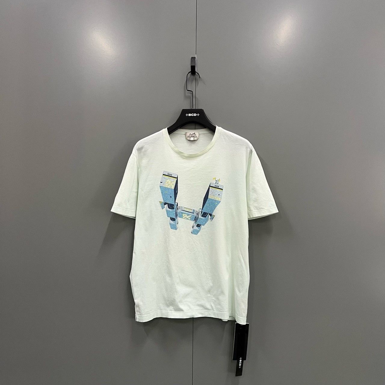 Hermes Hermes Printed Graphic Green T-Shirt L Women Size L / US 10 / IT 46 - 1 Thumbnail
