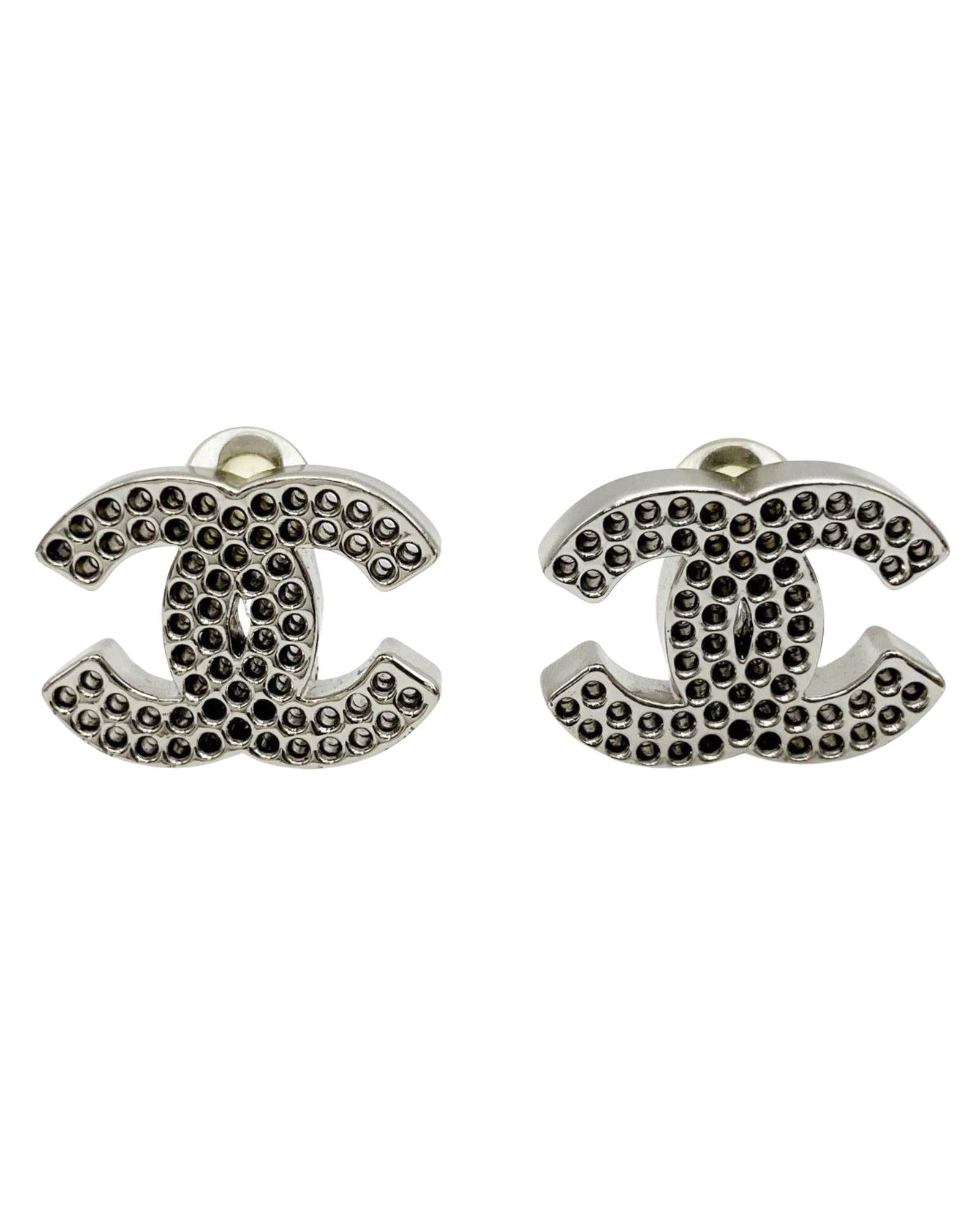 image of Chanel Sleek Silver Cc Logo Clip Earrings, Women's