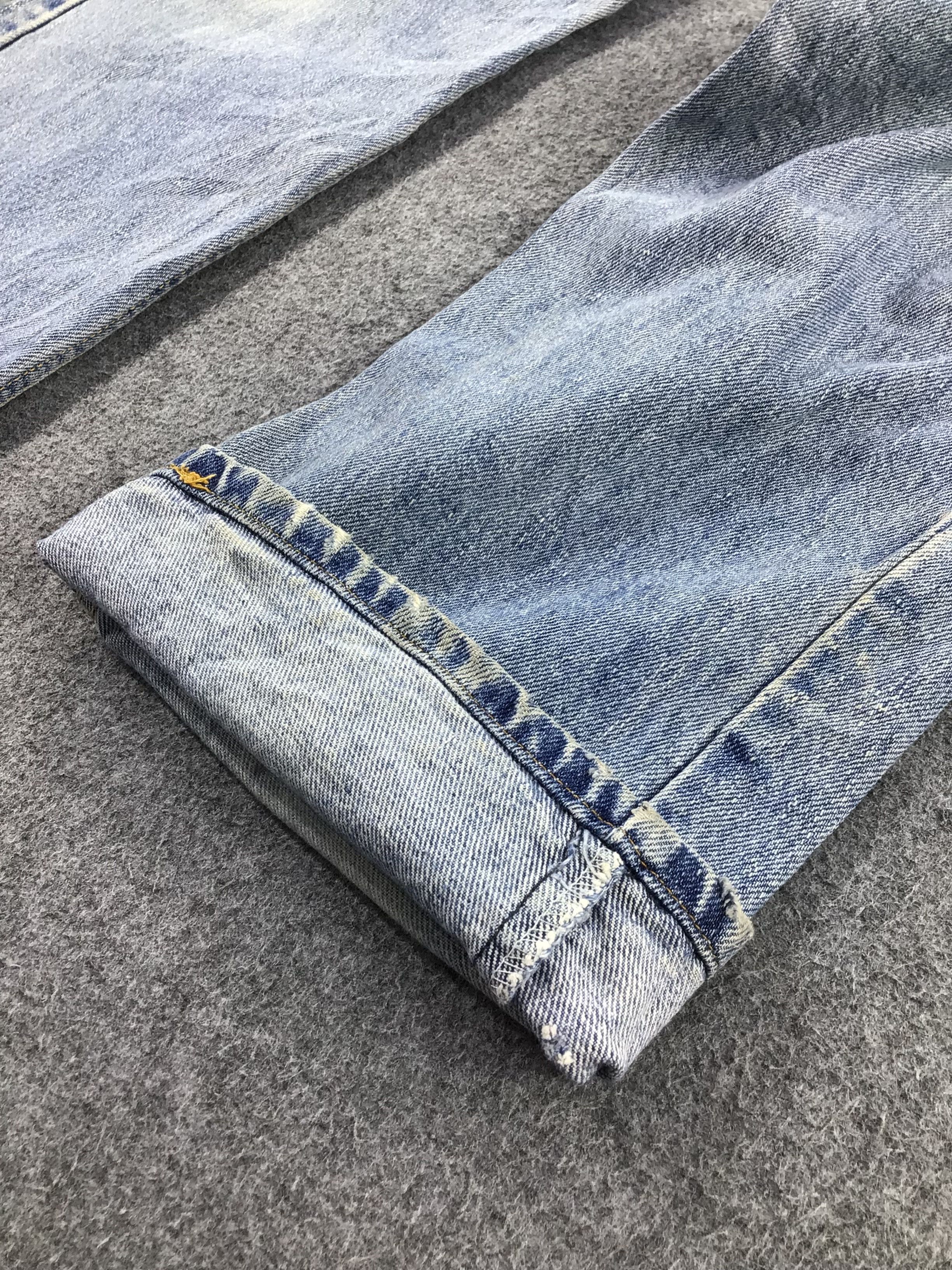Levi's Vintage Levis 505 Jeans-J907 Size US 35 - 7 Thumbnail