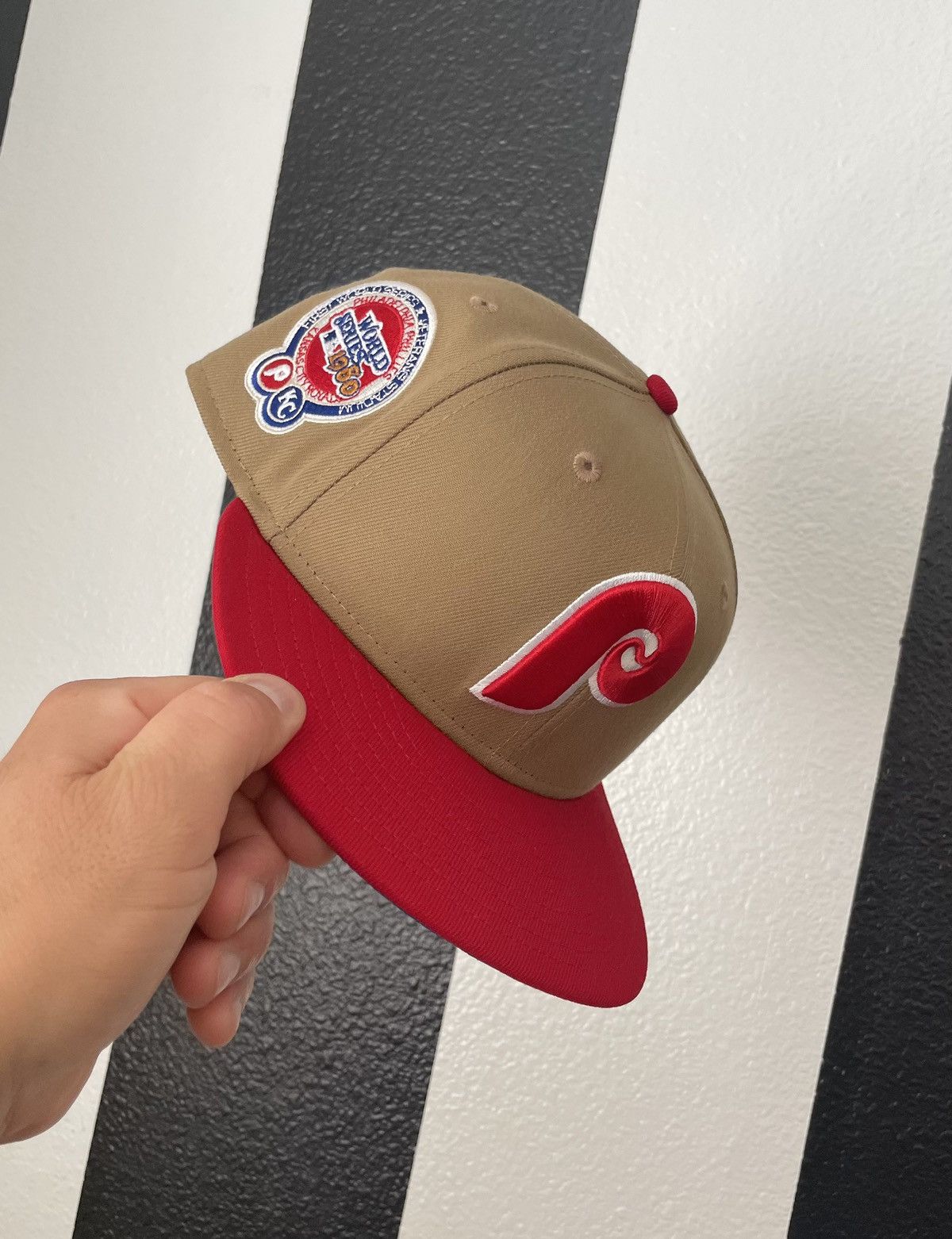 New Era 🔥 Exclusive Phillies fitted hat size 7 Size ONE SIZE - 2 Thumbnail