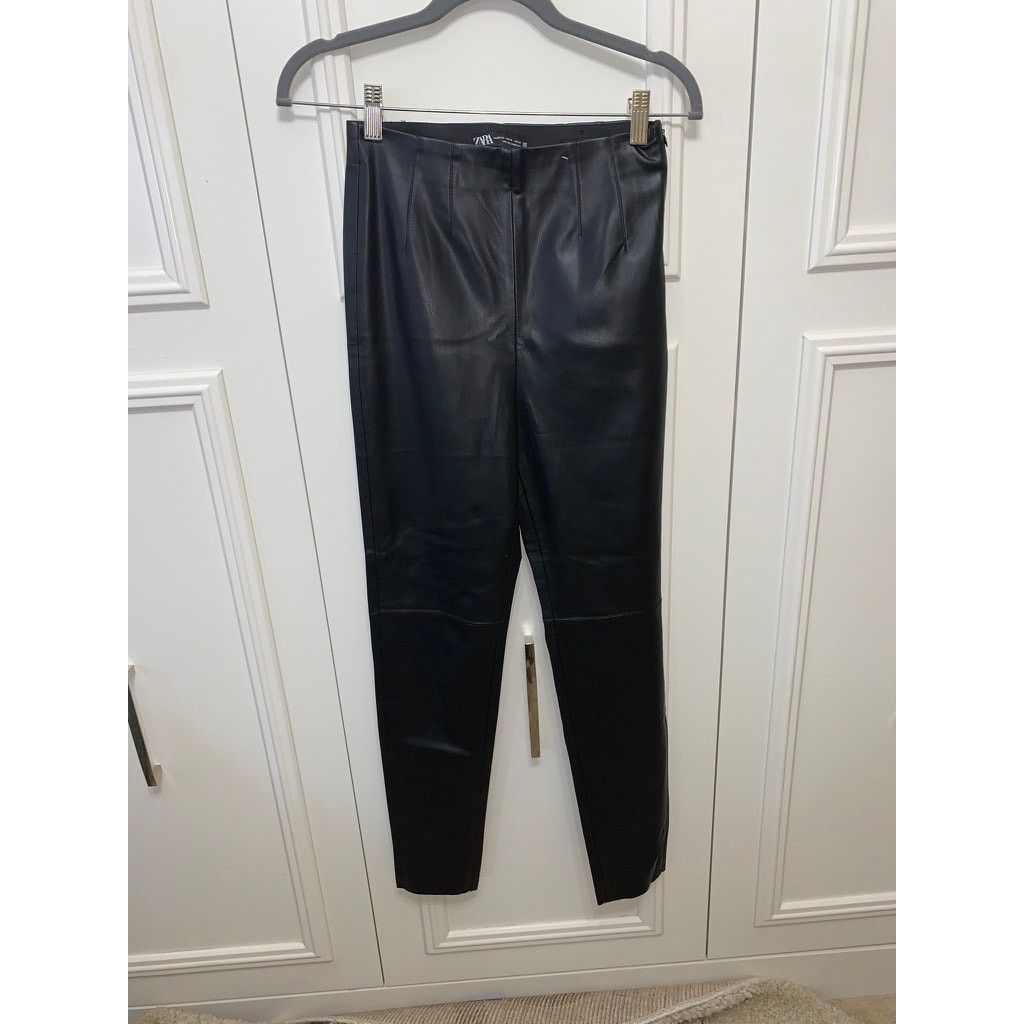 Zara Zara Womens Black Faux Leather Dress Pants Size Small Casual Size 26" / US 2 / IT 38 - 1 Thumbnail