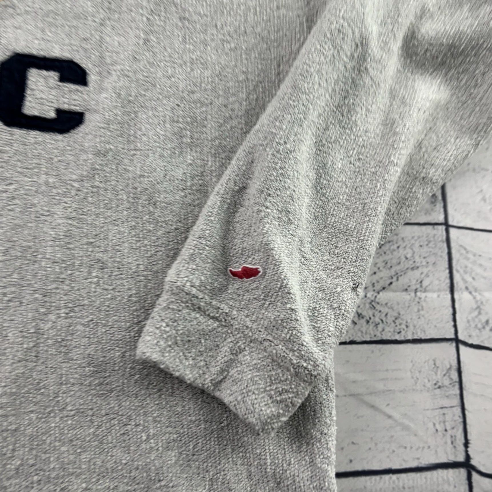 Vintage League UNC Bears Terry Pullover Crewneck Sweatshirt Mens Small Gray Shirt Pullover University Bear Mens Sweatshirt Size US S / EU 44-46 / 1 - 2 Thumbnail