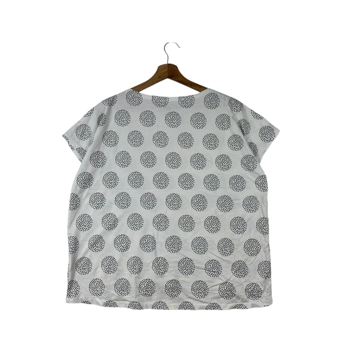 Uniqlo UNIQLO x POMPE HEDENGREN Scandinavian Pattern Tee Shirt Size XL / US 12-14 / IT 48-50 - 4 Thumbnail