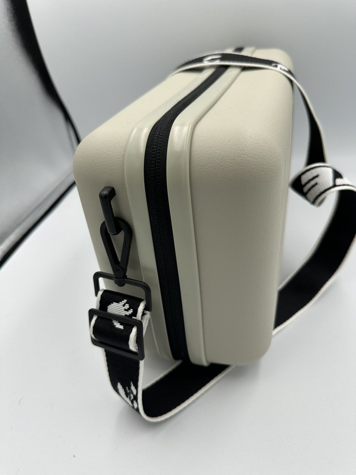 Off-White OFF WHITE MINI LUGGAGE Bag Size ONE SIZE - 7 Thumbnail