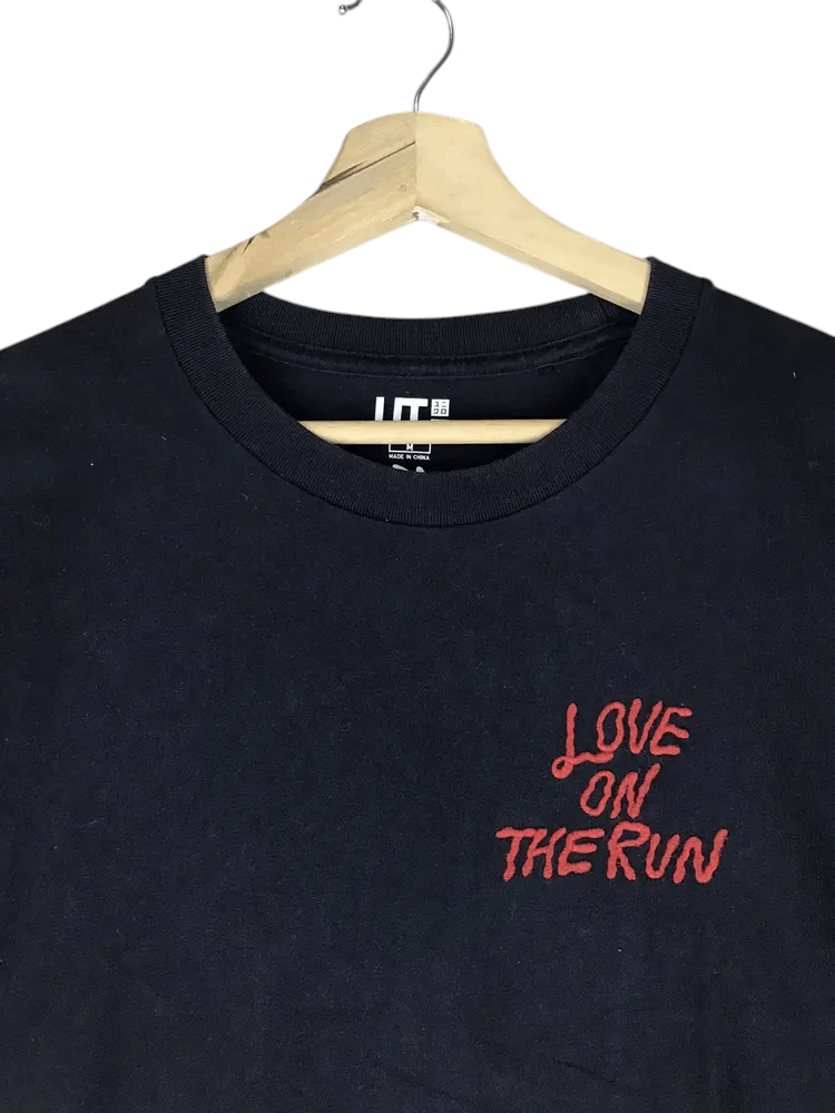 Cartoon Network × Uniqlo Uniqlo X Verdy Love On The Run Tshirts Size US M / EU 48-50 / 2 - 3 Thumbnail