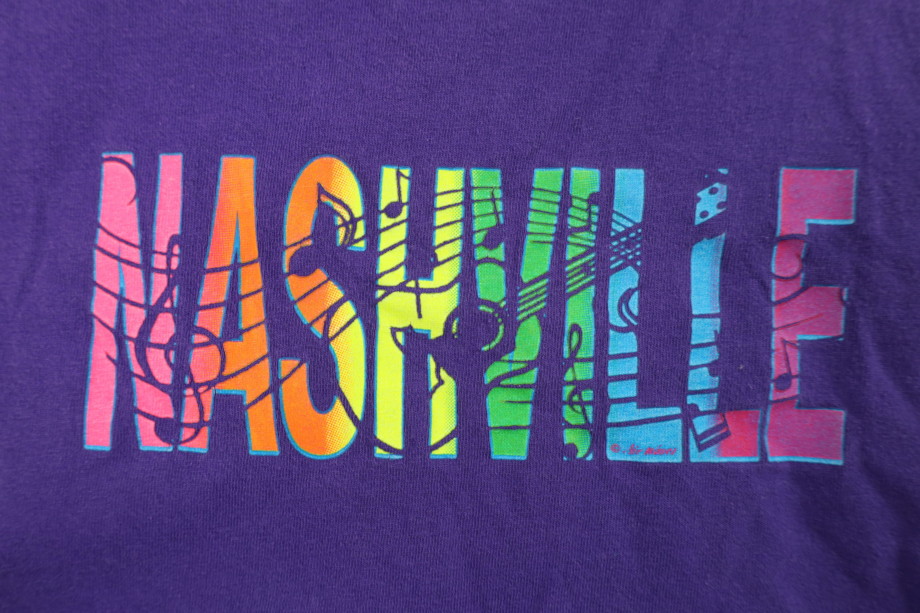 Vintage Vintage 90s Streetwear Nashville Country Rainbow T-Shirt Size S / US 4 / IT 40 - 4 Thumbnail