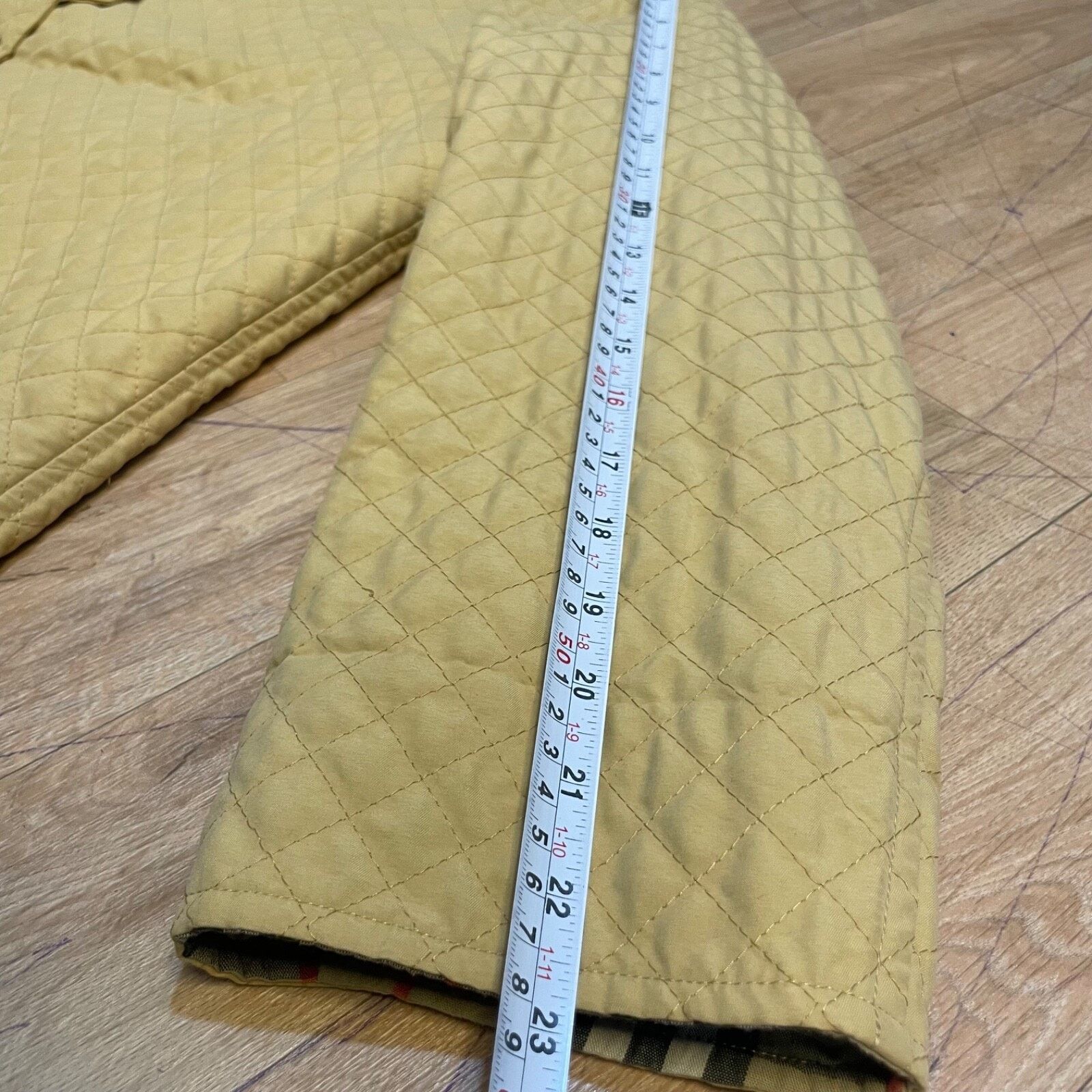 Burberry Burberry Quilted VINTAGE Jacket Nova check Diamond women's Size L / US 10 / IT 46 - 19 Thumbnail