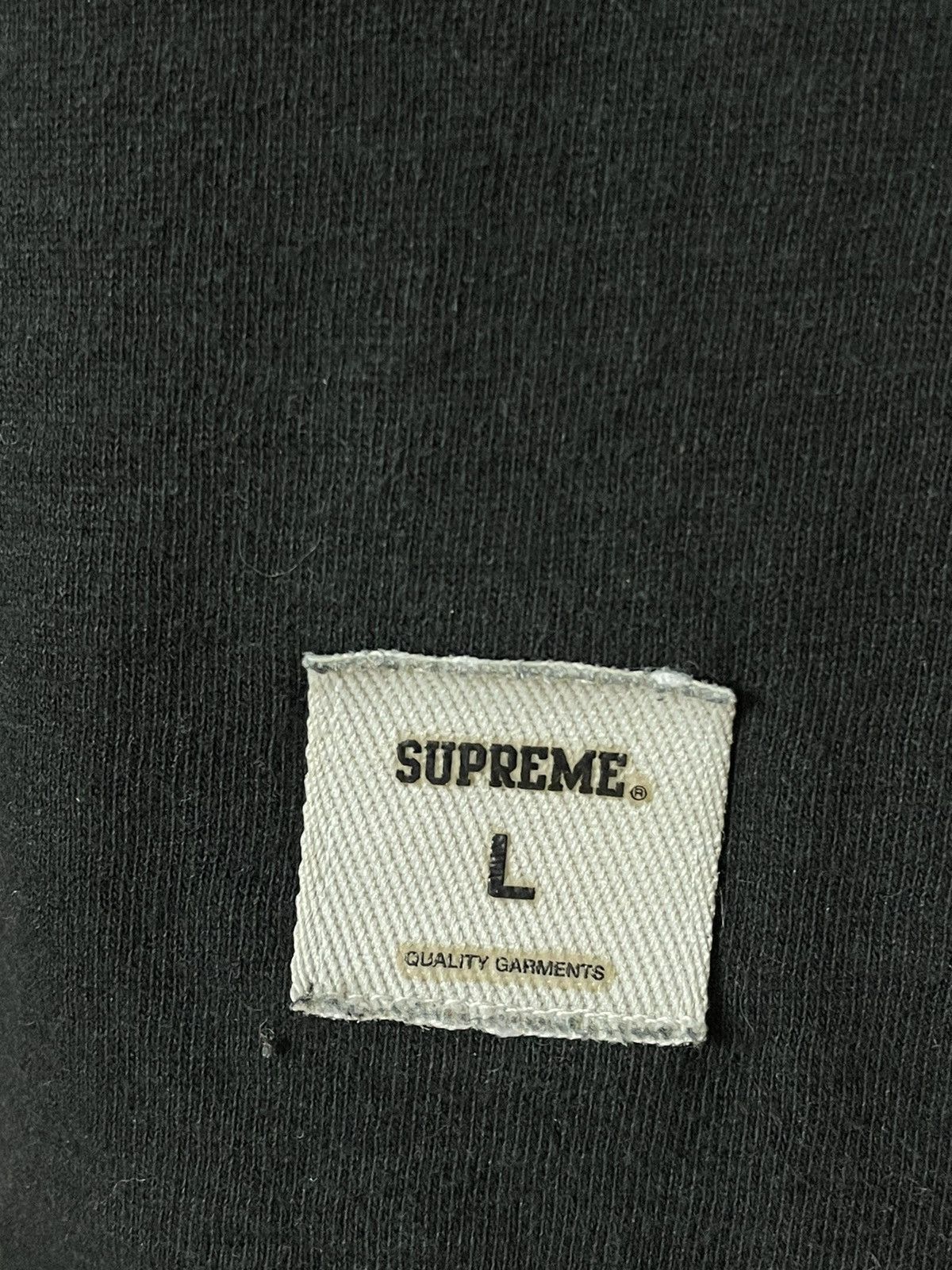 Hypebeast Supreme Blurred Arc Top T Shirt SS21 Hype Rare Size US L / EU 52-54 / 3 - 7 Thumbnail