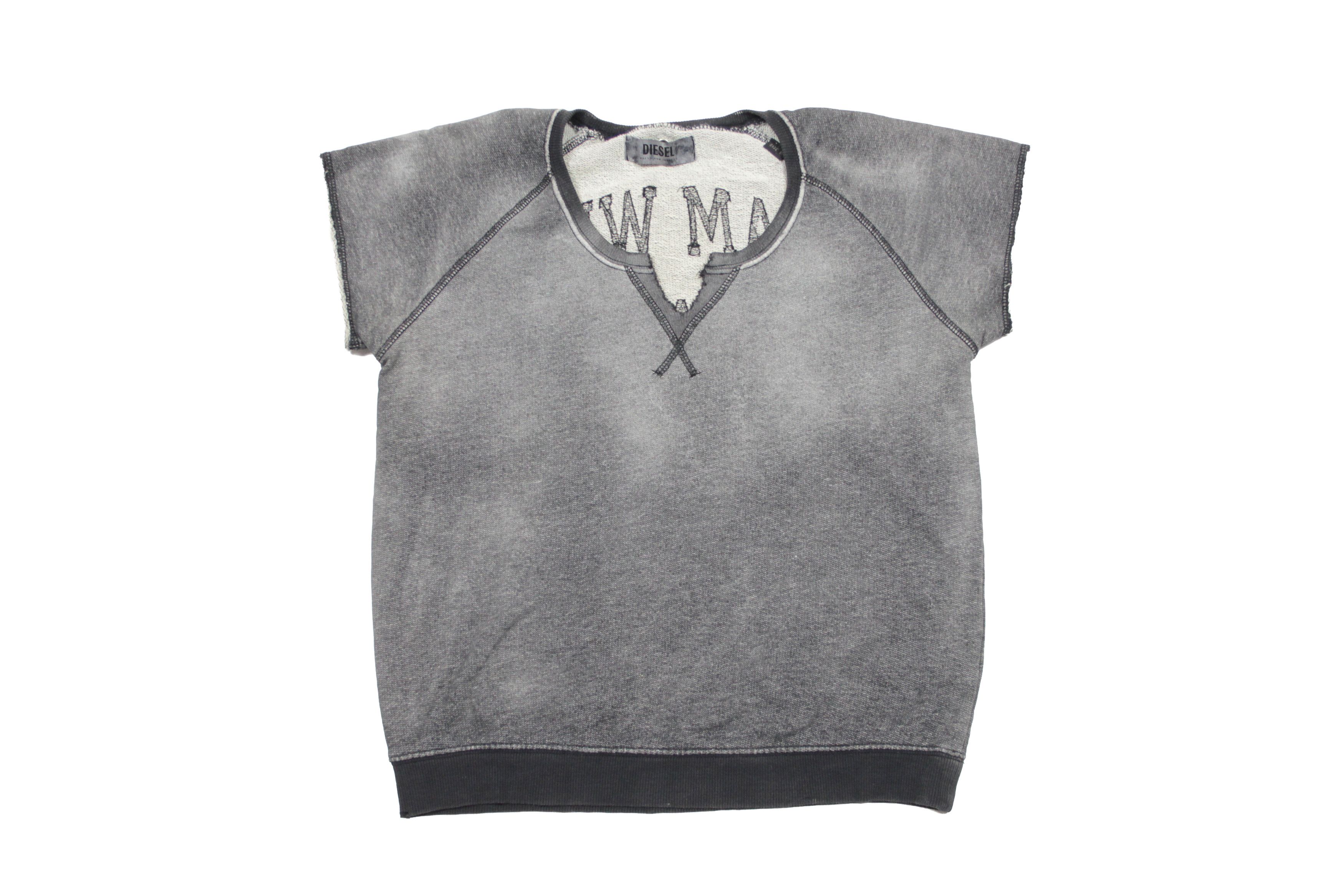 Diesel Y2K "I Am Who I Am" Washed Shortsleeve Sweatshirt Size S / US 4 / IT 40 - 2 Thumbnail
