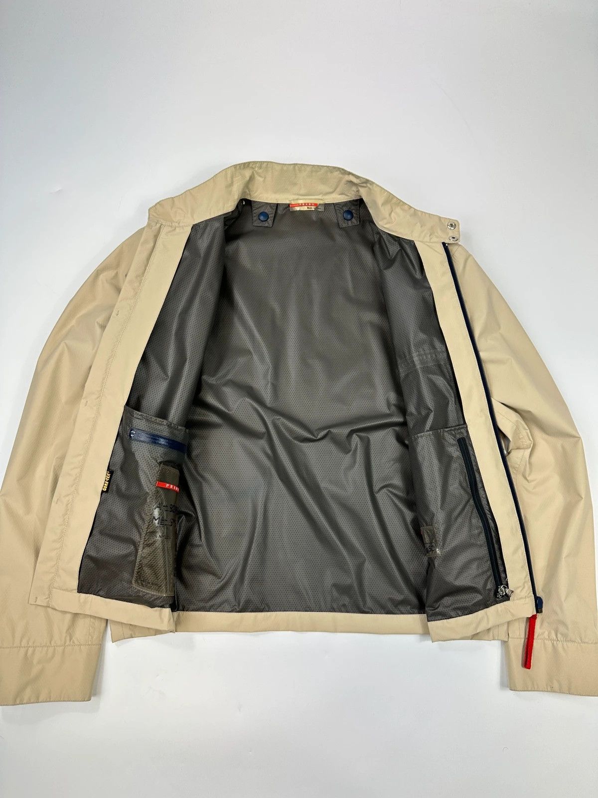 Prada Prada Sport FW00 Beige Gore-Tex Packable Bag Jacket Size US M / EU 48-50 / 2 - 8 Thumbnail
