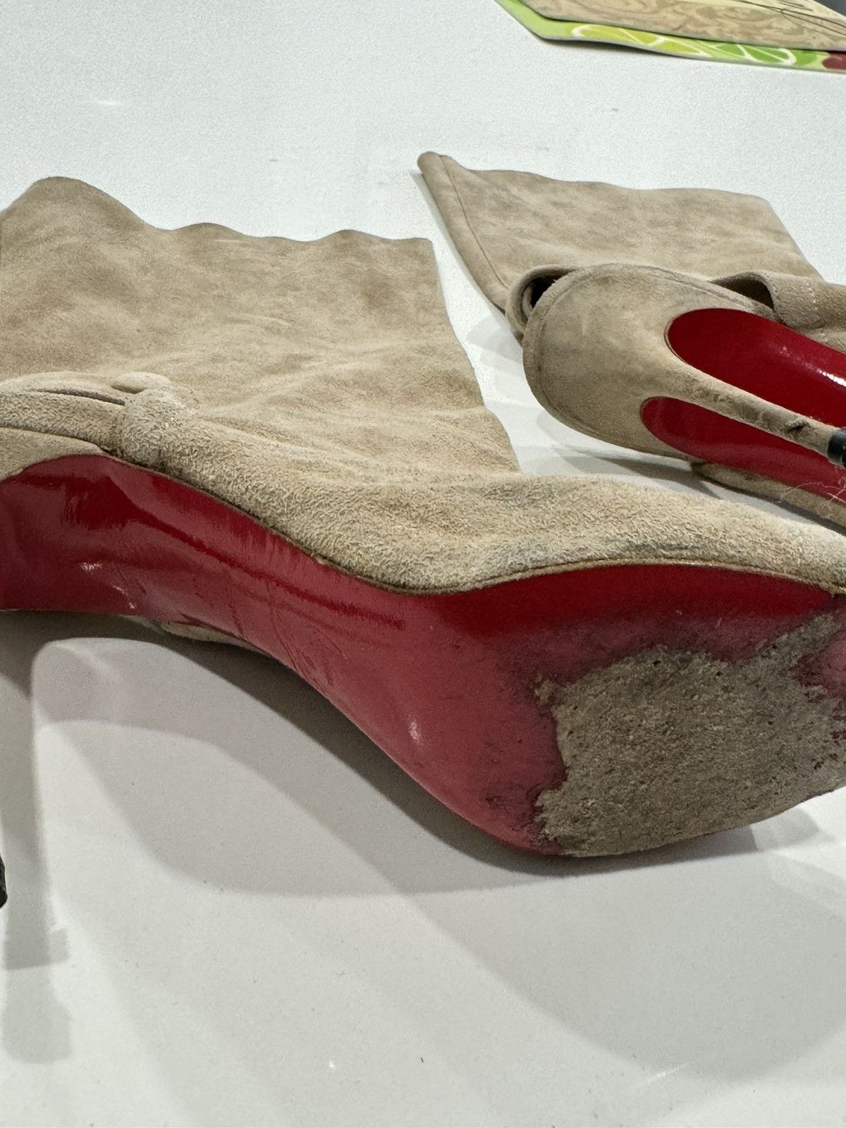 Christian Louboutin Christian Louboutin 37 (6.5 us) Size US 7 / IT 37 - 4 Thumbnail