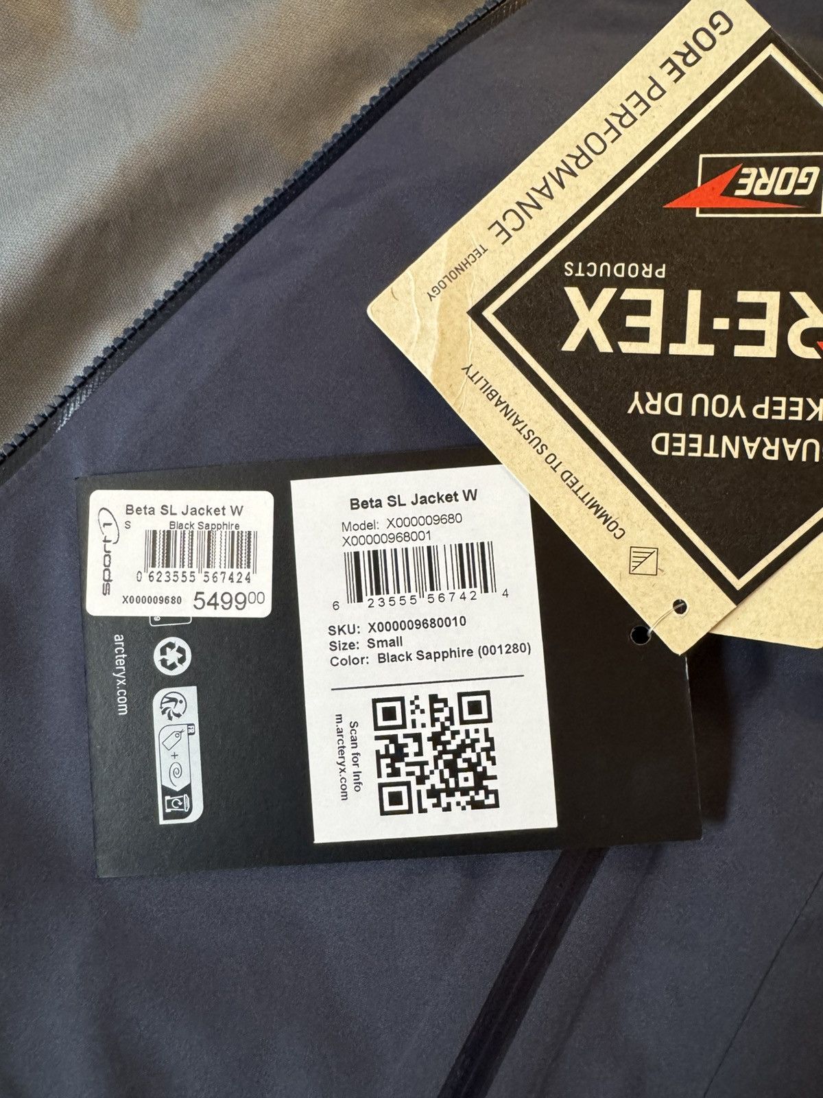 Arc'teryx Arcteryx beta SL jacket size S Size S / US 4 / IT 40 - 12 Thumbnail