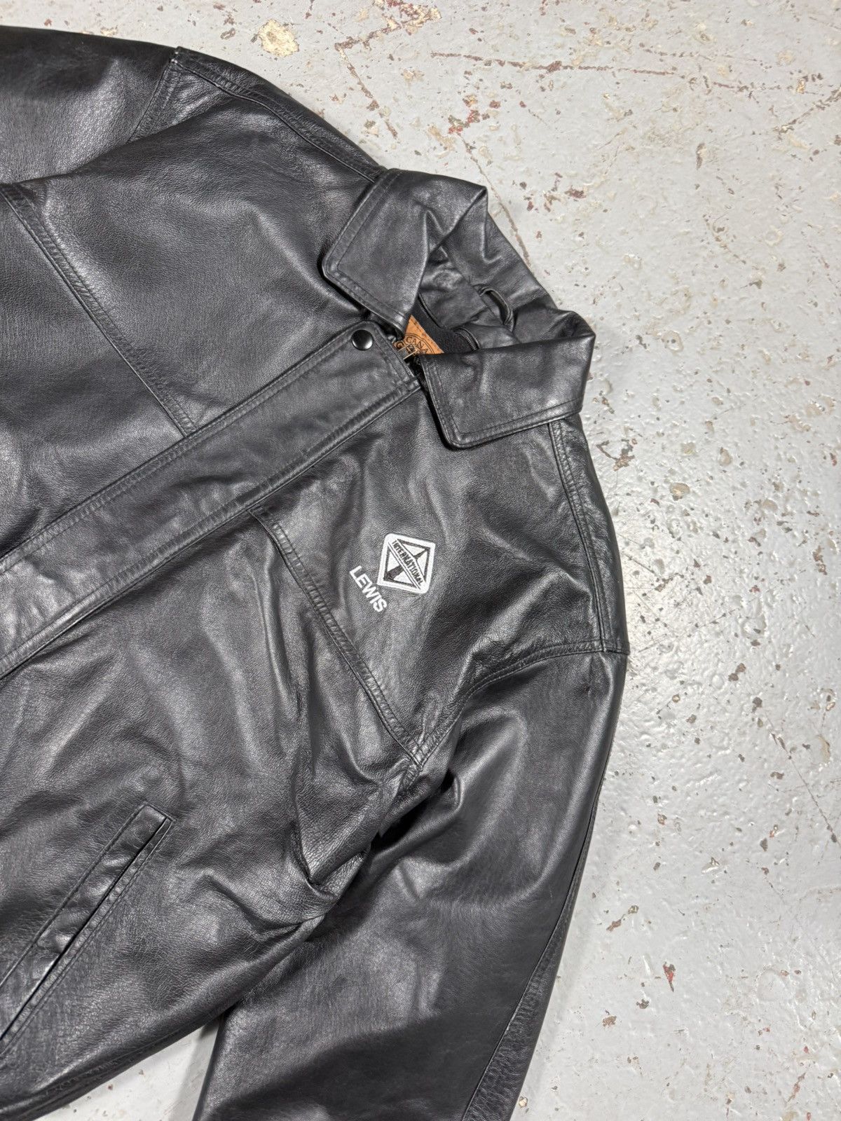 Other Vintage Perfect Fit Leather Bombed Lewis Motors Size US S / EU 44-46 / 1 - 2 Thumbnail