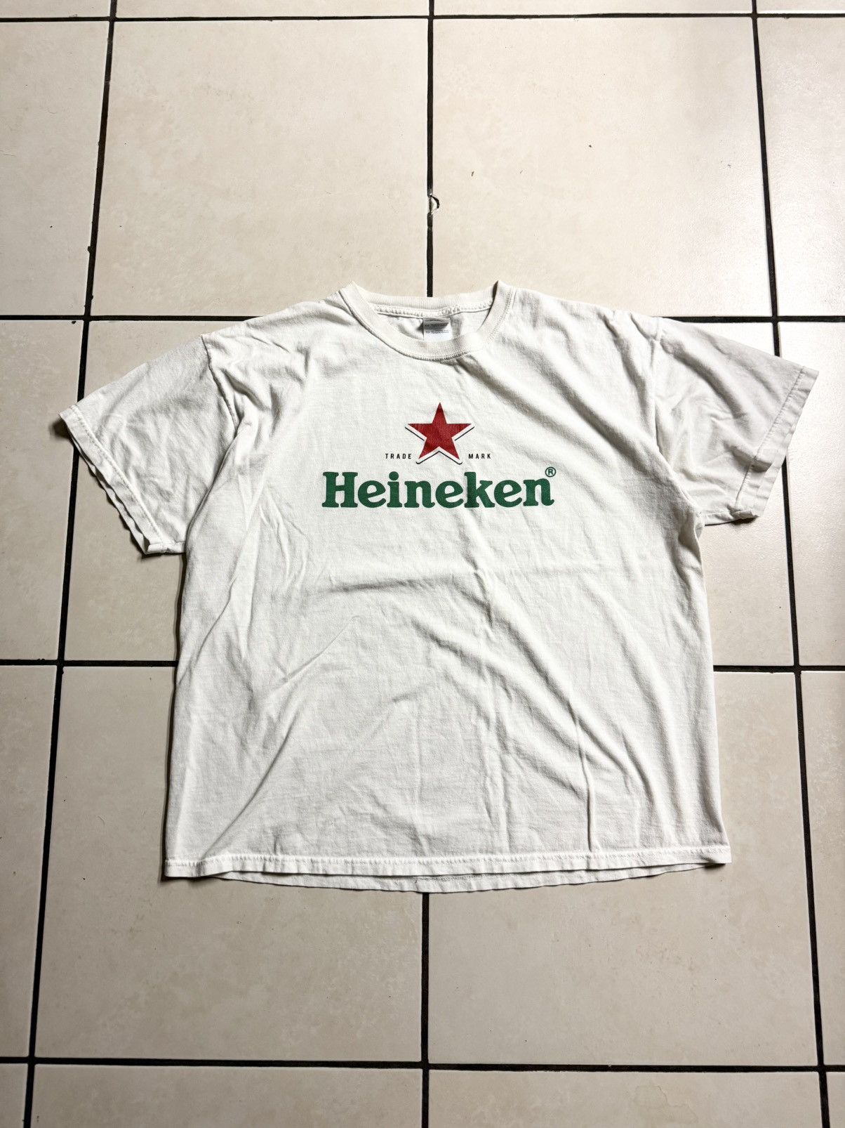 Vintage Vintage Y2K Heineken Tee Size US XL / EU 56 / 4 - 1 Thumbnail