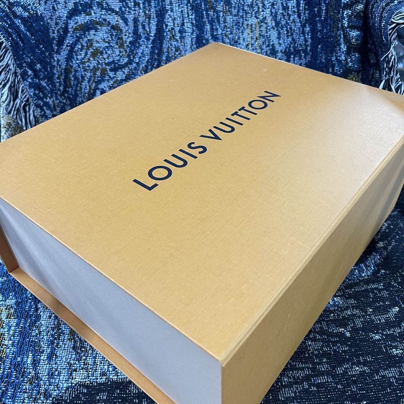 Louis Vuitton Louis Vuitton High-Top Sneakers in White and Red -2508 Size US 8 / EU 41 - 6 Thumbnail