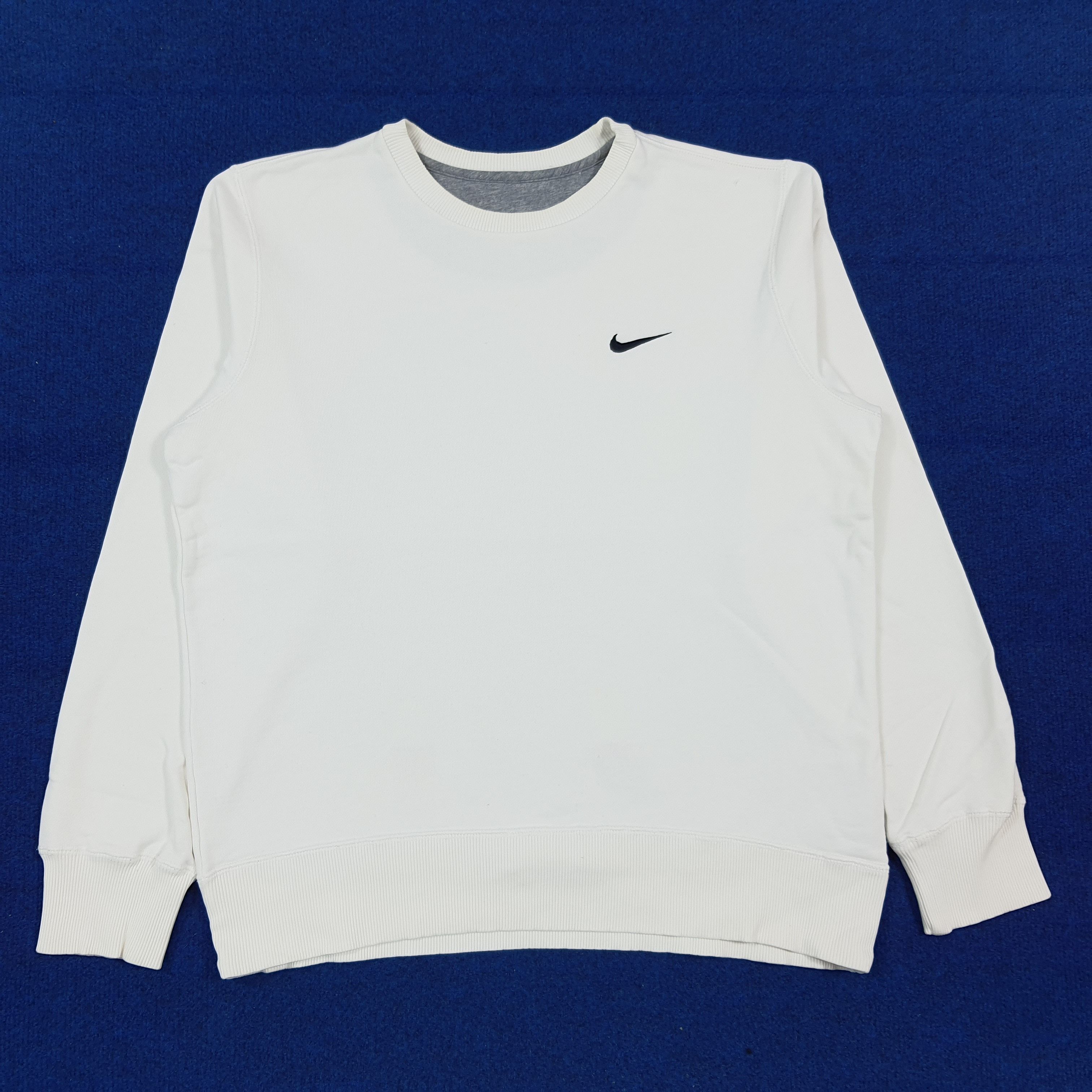 Nike Vintage Nike Swoosh Embroidery Sweatshirt C290N32 Size US M / EU 48-50 / 2 - 1 Thumbnail