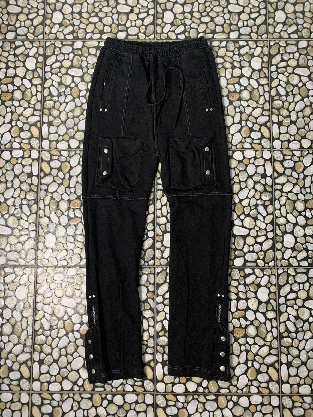 FAR FROM WHAT Far FromWhat Archieve Sweat Pants Size US 32 / EU 48 - 1 Thumbnail