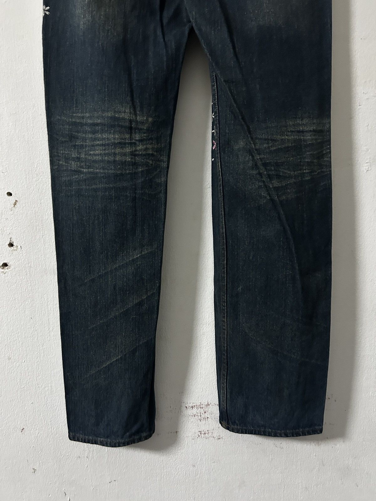 Japanese Brand Japanese Brand Floral Embroidery Jeans Size US 33 - 2 Thumbnail