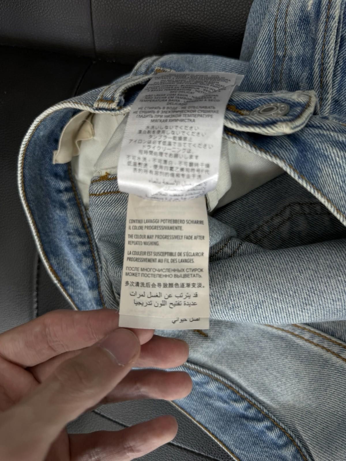 Gucci Blue Denim Jeans Lot 27 Size (36) $1500 Retail Cost