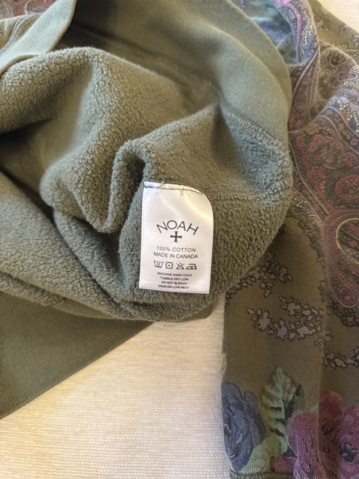 Noah Noah All Over Paisley Hoody size M Size US M / EU 48-50 / 2 - 4 Thumbnail